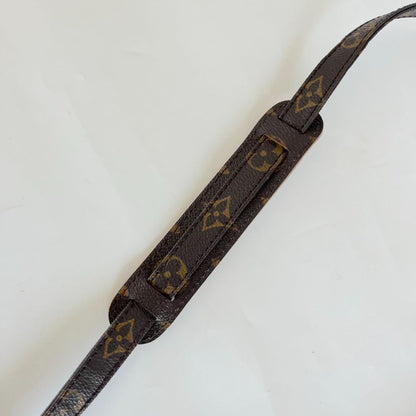 Lous Vuitton brown monogram canvas pochette