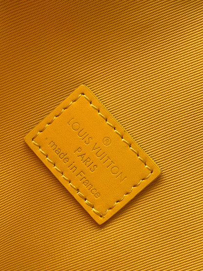 Louis Vuitton M82917 Steamer Wearable Wallet