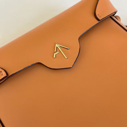 Manu Atelier Brown Pristine Leather Box Bag