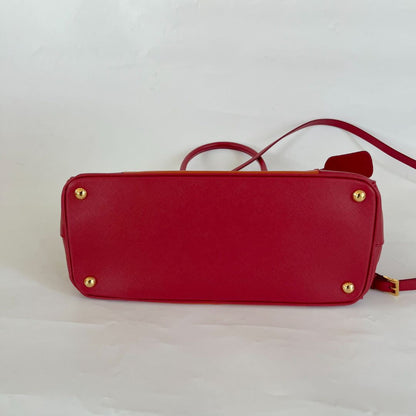 Prada bicolor saffiano leather tote bag with crossbody strap