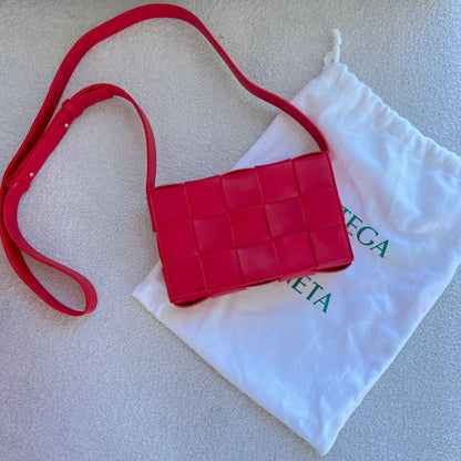 Bottega Veneta Small Cassette Cross-body Bag in Intrecciato Leather