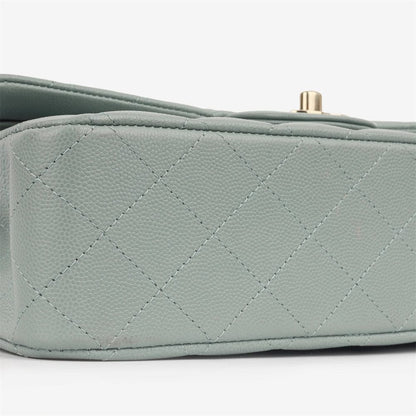 CHANEL Classic Flap Bag – Medium