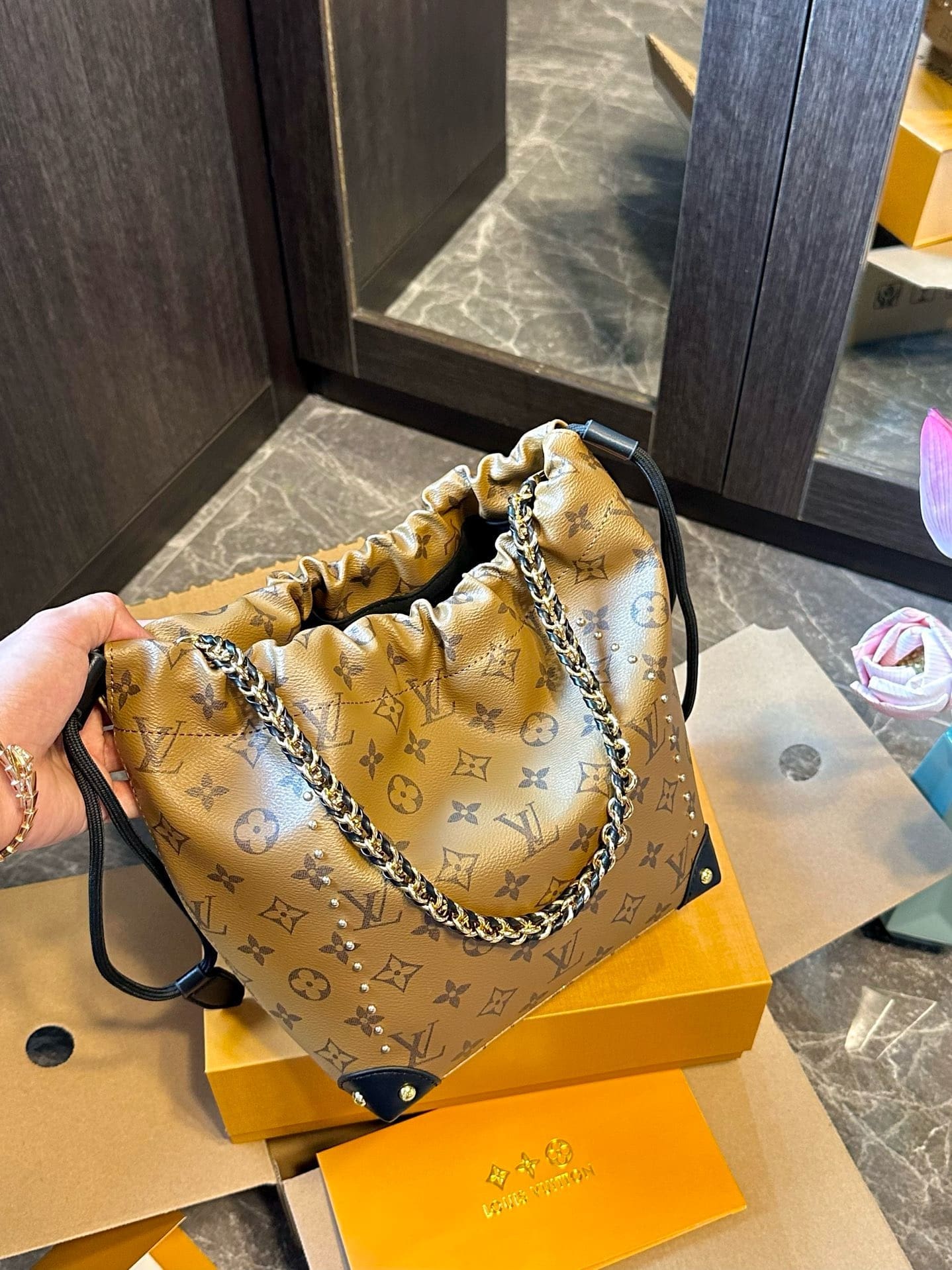 Louis Vuitton M13324 NOÉ TRUNK SMALL