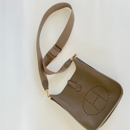 Hermes Evelyn 29 GM Shoulder Bag Etoupe