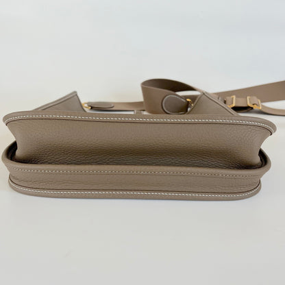 Hermes Evelyn 29 GM Shoulder Bag Etoupe