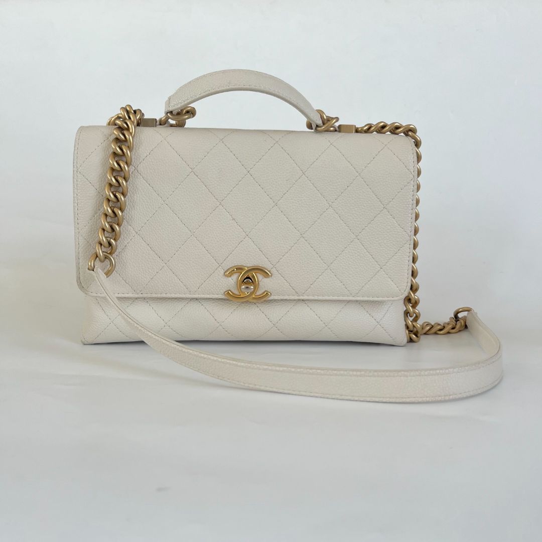 Chanel White Quilted Caviar Leather Medium Chic Affinity Flap Bag