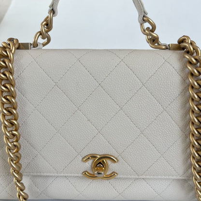 Chanel White Quilted Caviar Leather Medium Chic Affinity Flap Bag