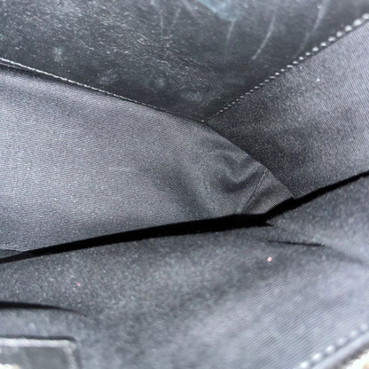 Saint Laurent Niki Medium Chain Bag