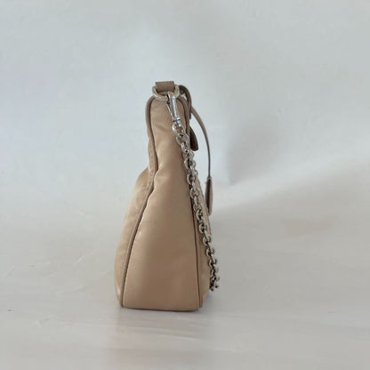 Prada Re-Edition 2005 Re-Nylon bag