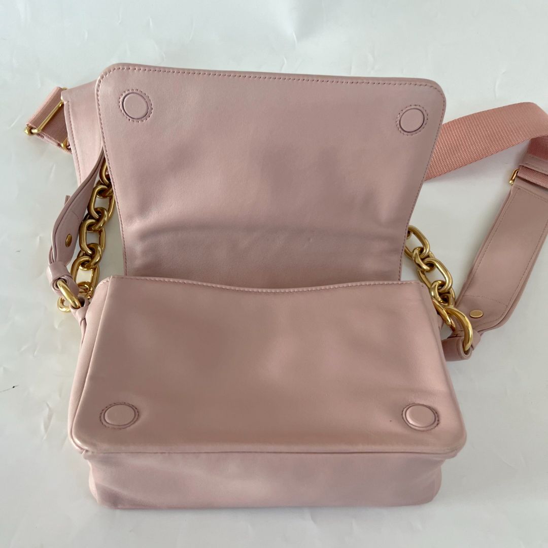 Miu Miu matelassé shoulder light pink bag