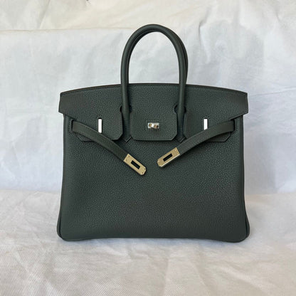 Hermes Birkin 25 Togo Vert Fonce PHW Bag