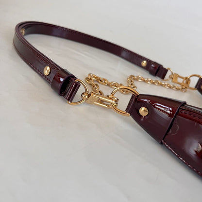 Louis Vuitton Burgundy Vernis Monogram Loop Shoulder Bag