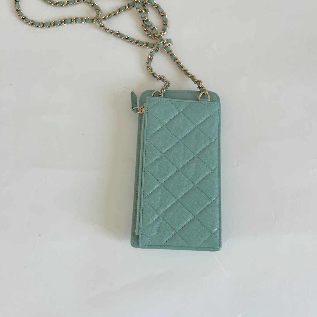 Chanel blue/green caviar leather compact double pouch with chain