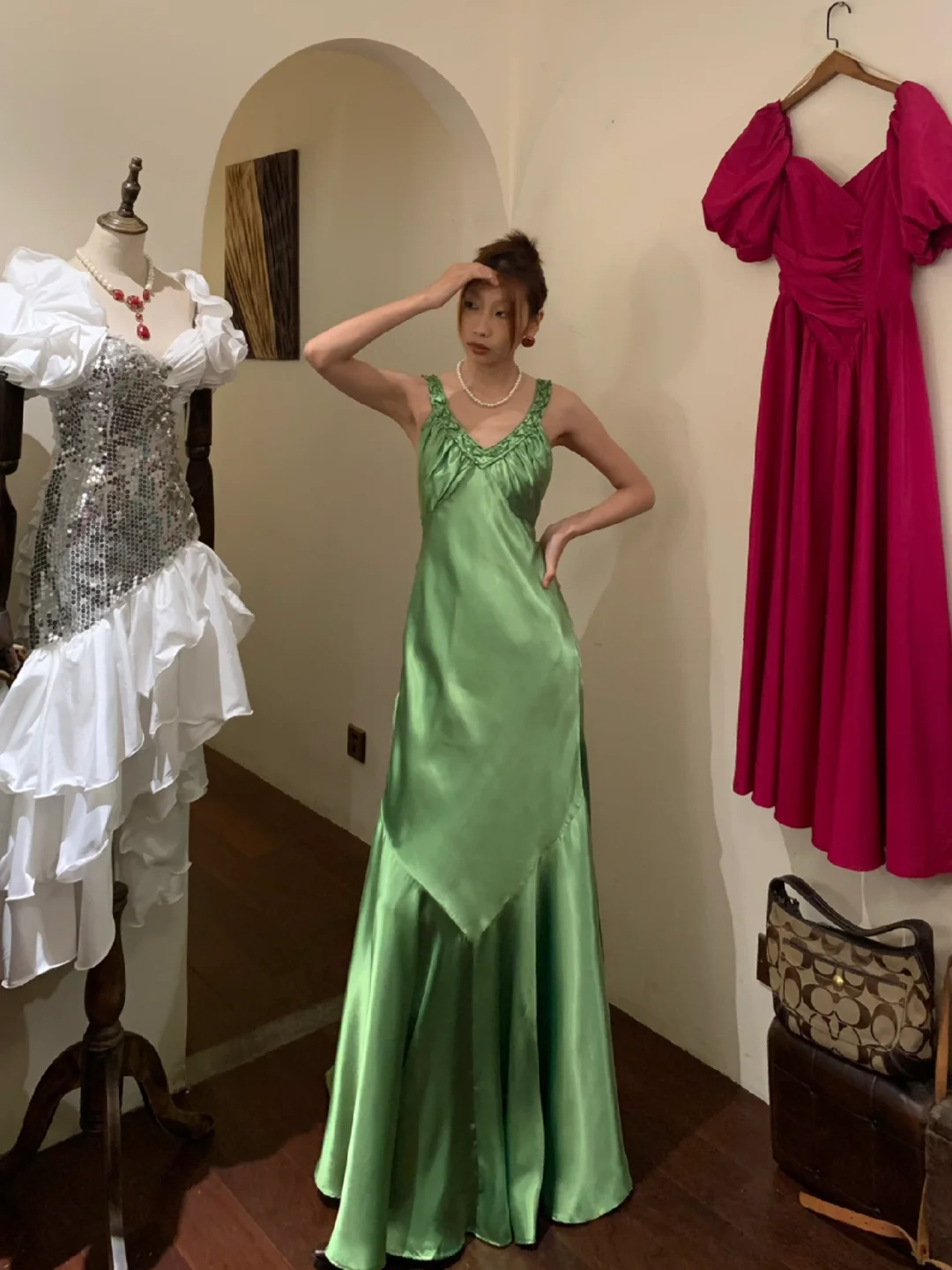 Vintage Mermaid V Neck Beaded Green Satin Long Prom Dress Party Dress SH3034