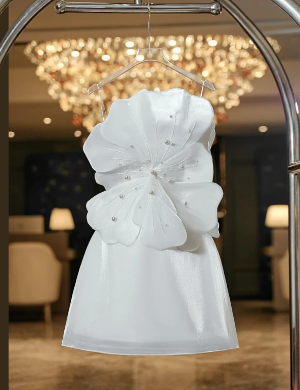 Classy White Strapless Flower Mini Birthday Dress A Line Homecoming Dress S361