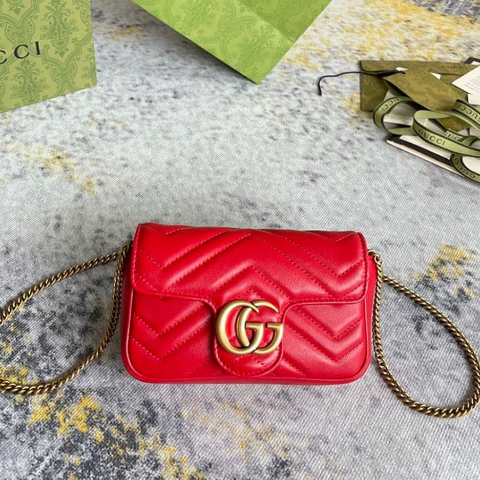 GUCCI Marmont matelasse leather super mini bag