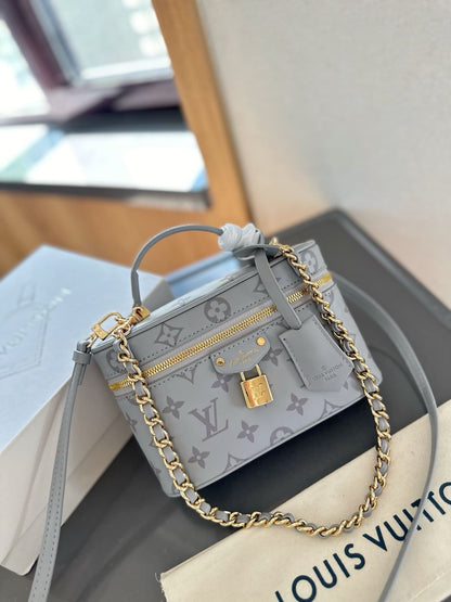 Louis Vuitton M12427 Vanity Chain Pouch