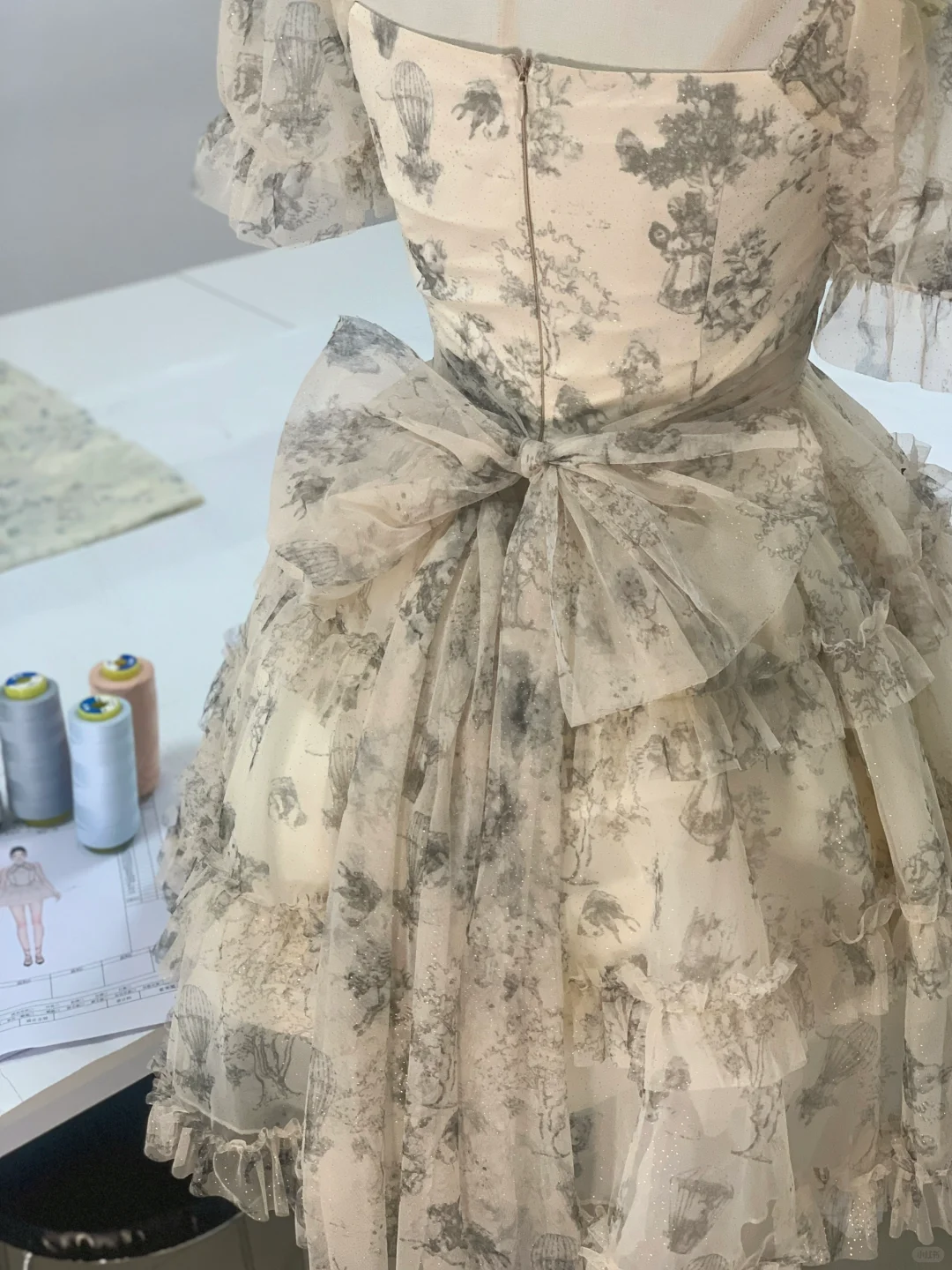 Unique Chiffon Print Floral A Line Ruffle A Line Short Party Dress Mini Graduation Homecoming Dress S965