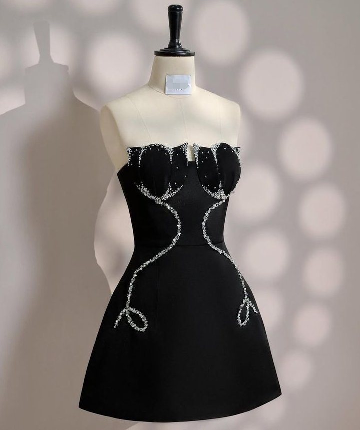 Classy Black Strapless Satin Beaded Short Cocktail Dress 8th Grade Homecoming Dress S855