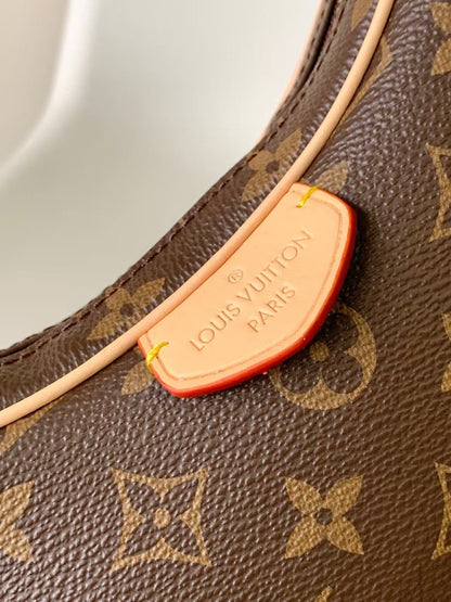 Louis Vuitton Croissant MM M46828