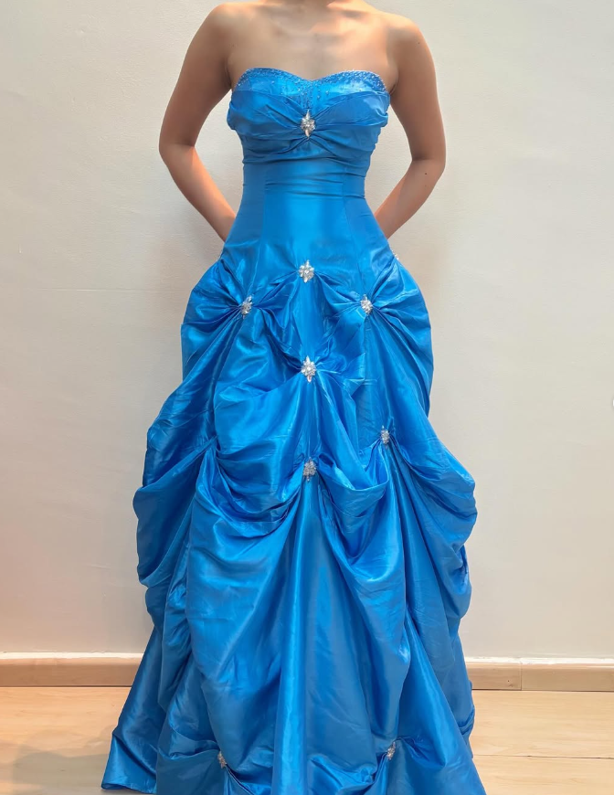 Princess A Line Sweetheart Neck Beaded Rhinestone Blue Satin Long Prom Dress Evening Dress SH2099