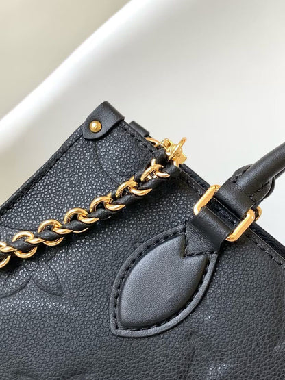 Louis Vuitton OnTheGo East West M23640