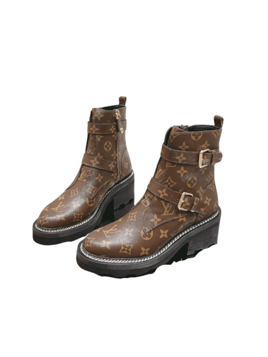 LV WOMEN’S BOOTS