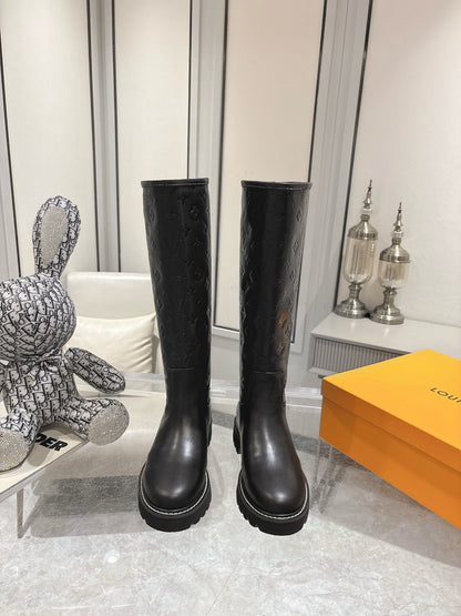 LOUIS VUITTON TERRITORY FLAT HIGH BOOT BLACK 1ADD2X