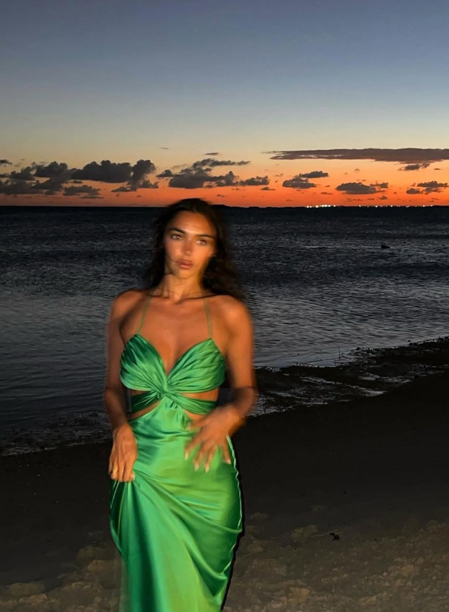 Charming Sheath Halter Green Satin Open Back Prom Dress Evening Dress SH3290