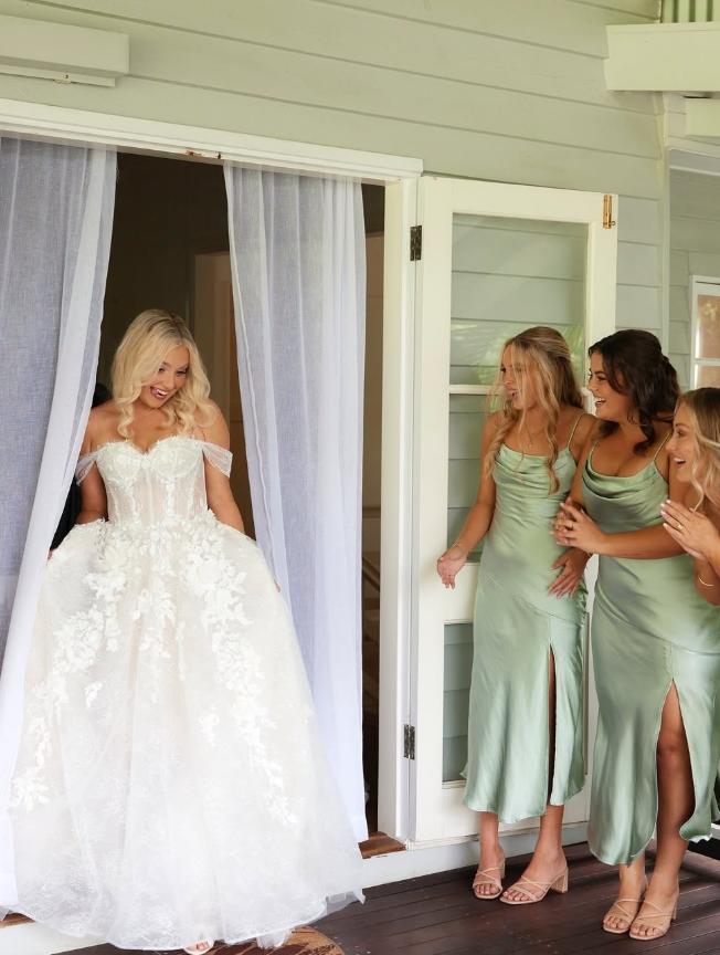 Gentle Sheath Spaghetti Strap Sage Green Satin Evening Dress Bridesmaid Dress with Slit SH2785