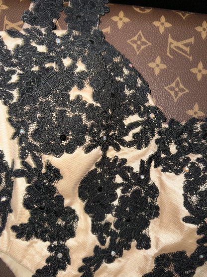 Champagne Black Floral Applique Long Satin Ball Gown Evening Dress gh4423