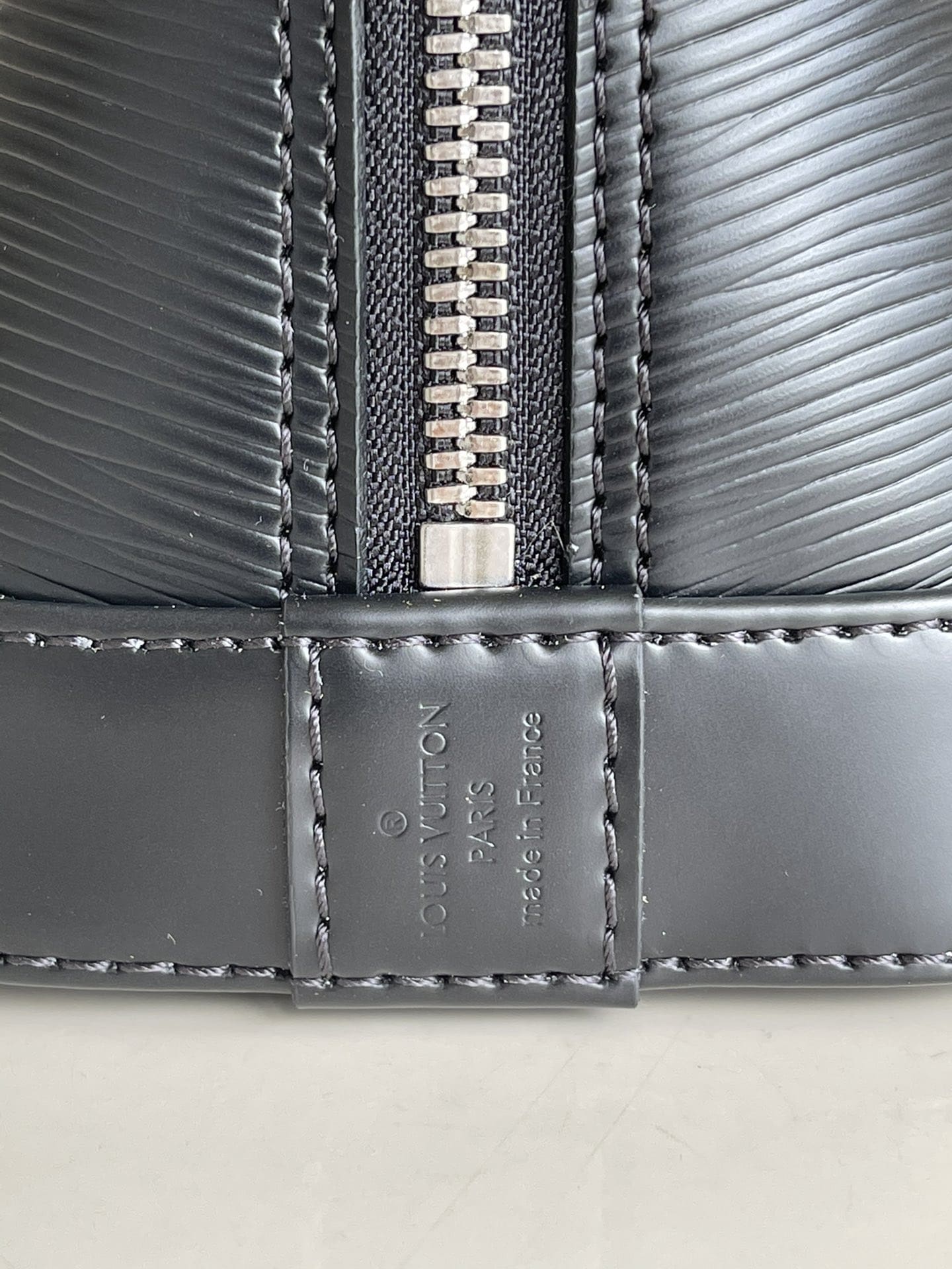 Louis Vuitton Alma PM M40302