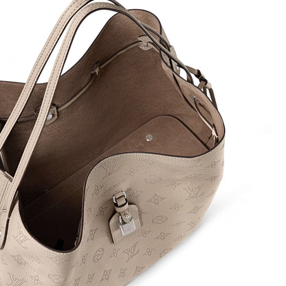 Louis Vuitton M13180 Boundless