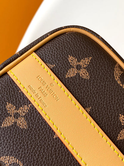 Louis Vuitton M14026 Keepall Bandoulière 25