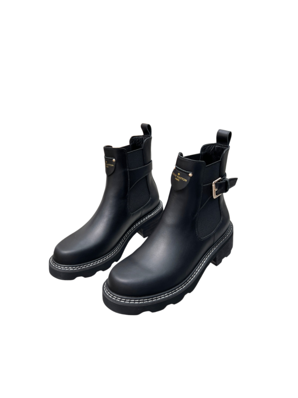 LV WOMEN’S BOOTS