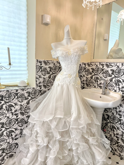 White Mermaid Off the Shoulder Appliques Layered Organza Wedding Dress Prom Dress SH3844