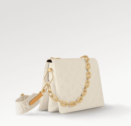 Louis Vuitton M21262 Coussin PM