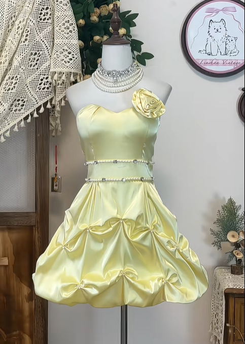 Sweet Yellow Satin Beaded Short Birthday Dress Strapless Homecoming Dress S333