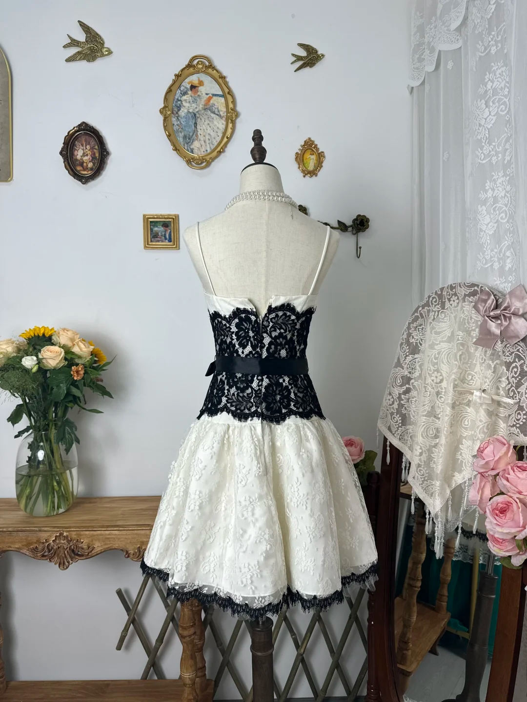 Cute A Line Strapless Bow Black White Lace Short Homecoming Dress Cocktail Dress SH3002