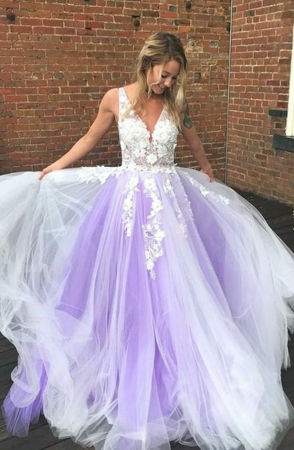 V Neck Open Back Tulle Applique Long Prom Dress SH568