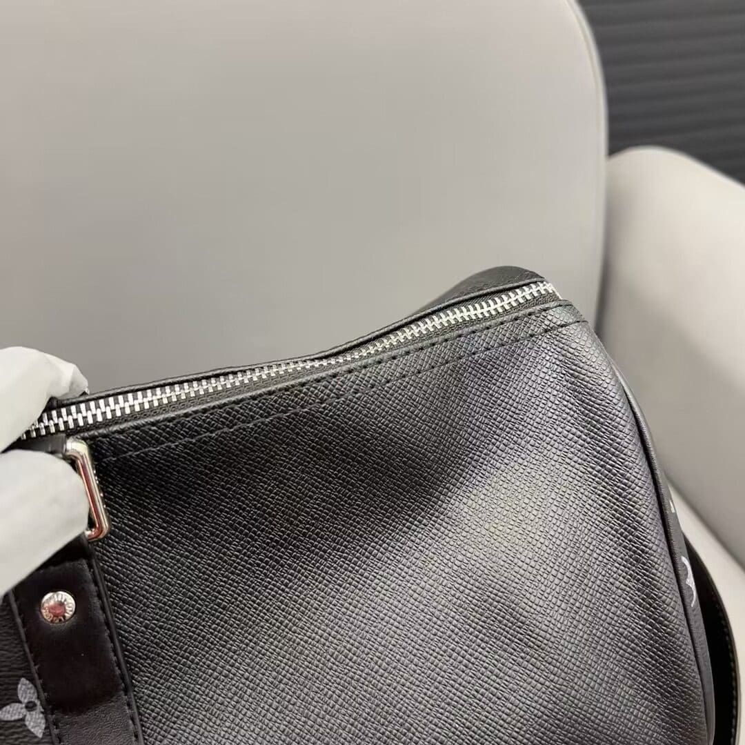 Louis Vuitton M53763 Keepall Bandoulière 50