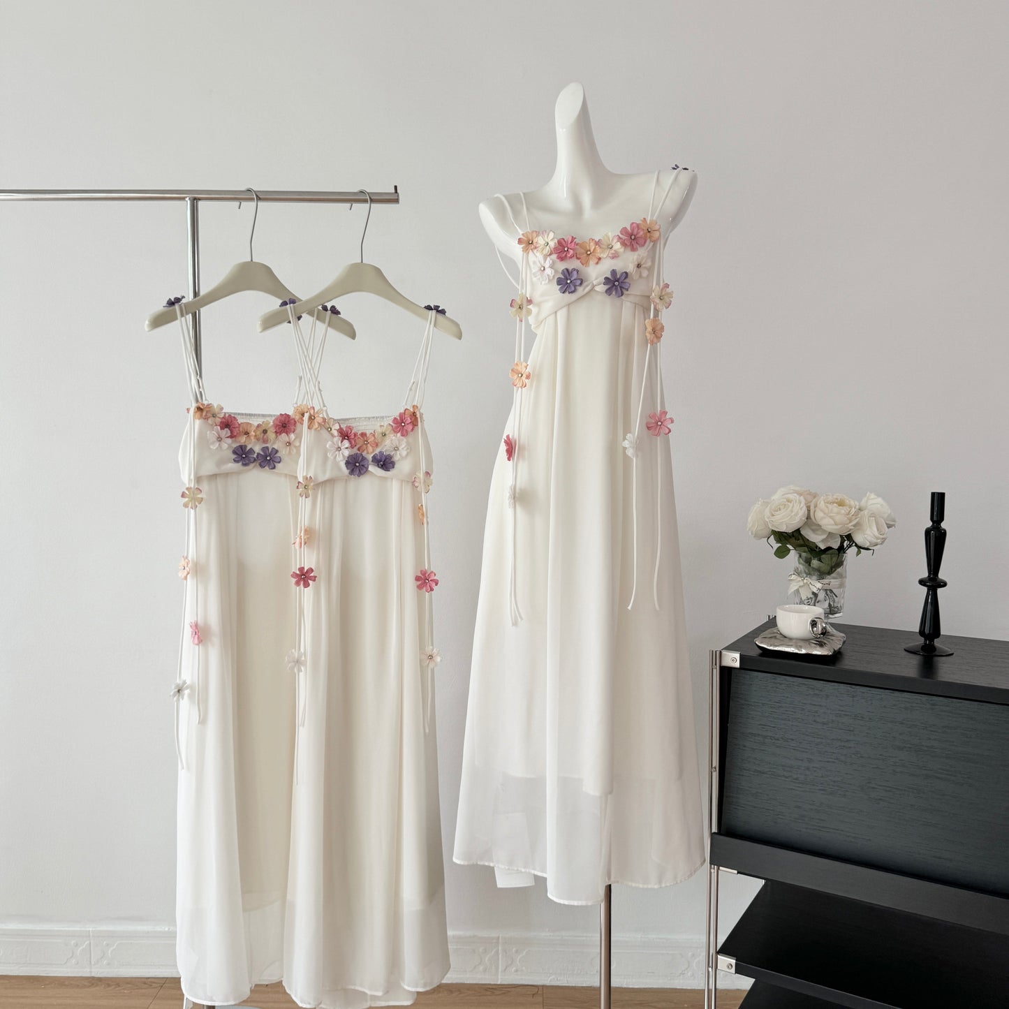 Cute A Line Spaghetti Straps Floral White Chiffon Summer Dress Holiday Party Outfits For Girls DP0130