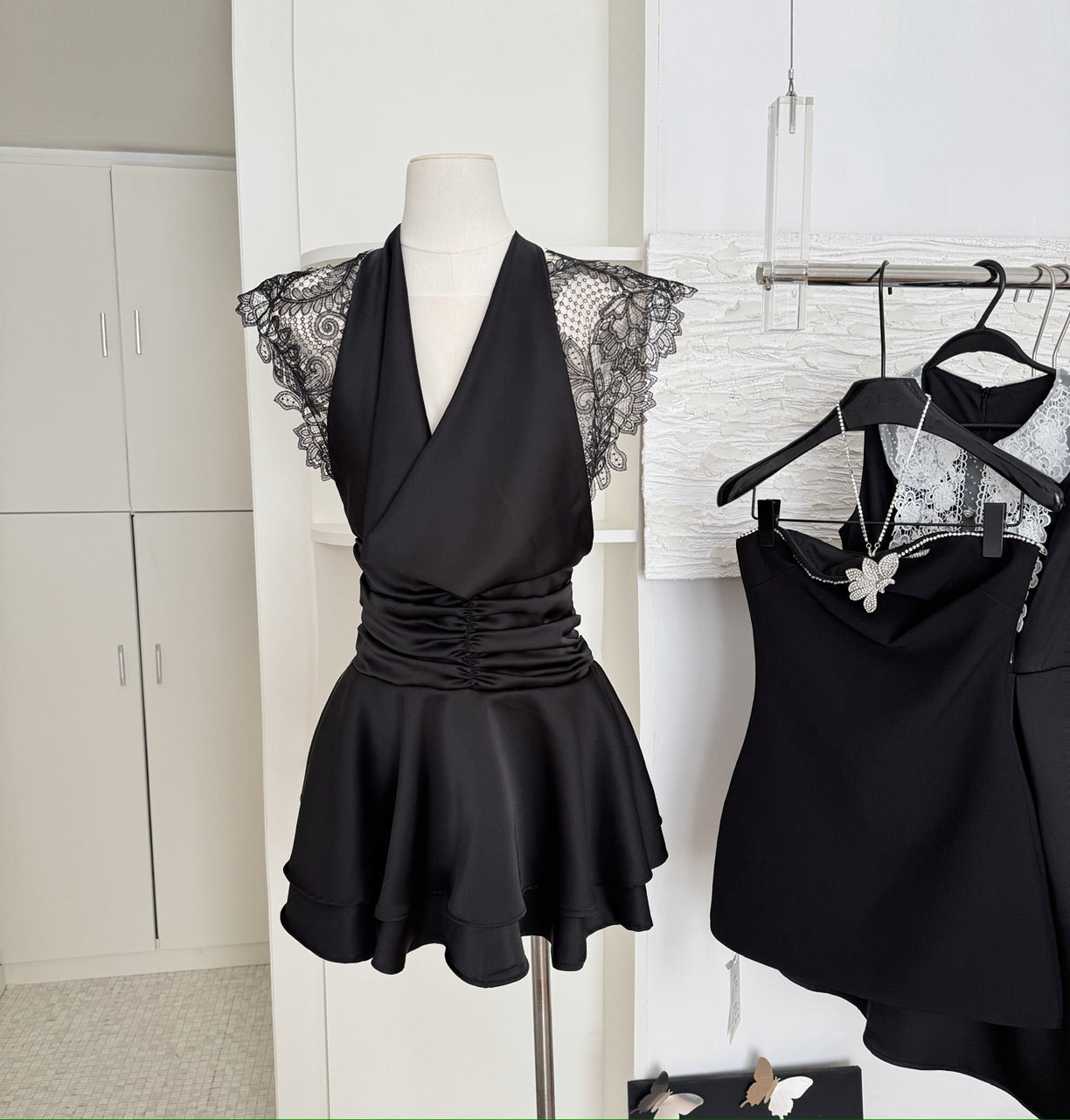 Sexy A Line Halter Neckline Summer Dress Little Black Dress Holiday Party Outfits For Women DP0098