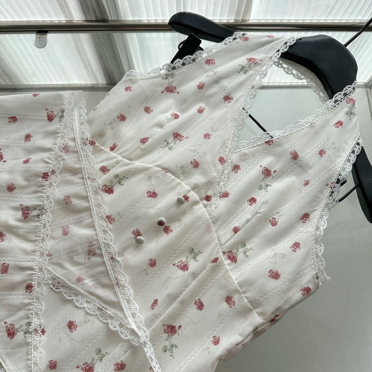 Sexy A Line Halter Neckline Floral Short Summer Dress Holiday Party Outfits For Women DP0121