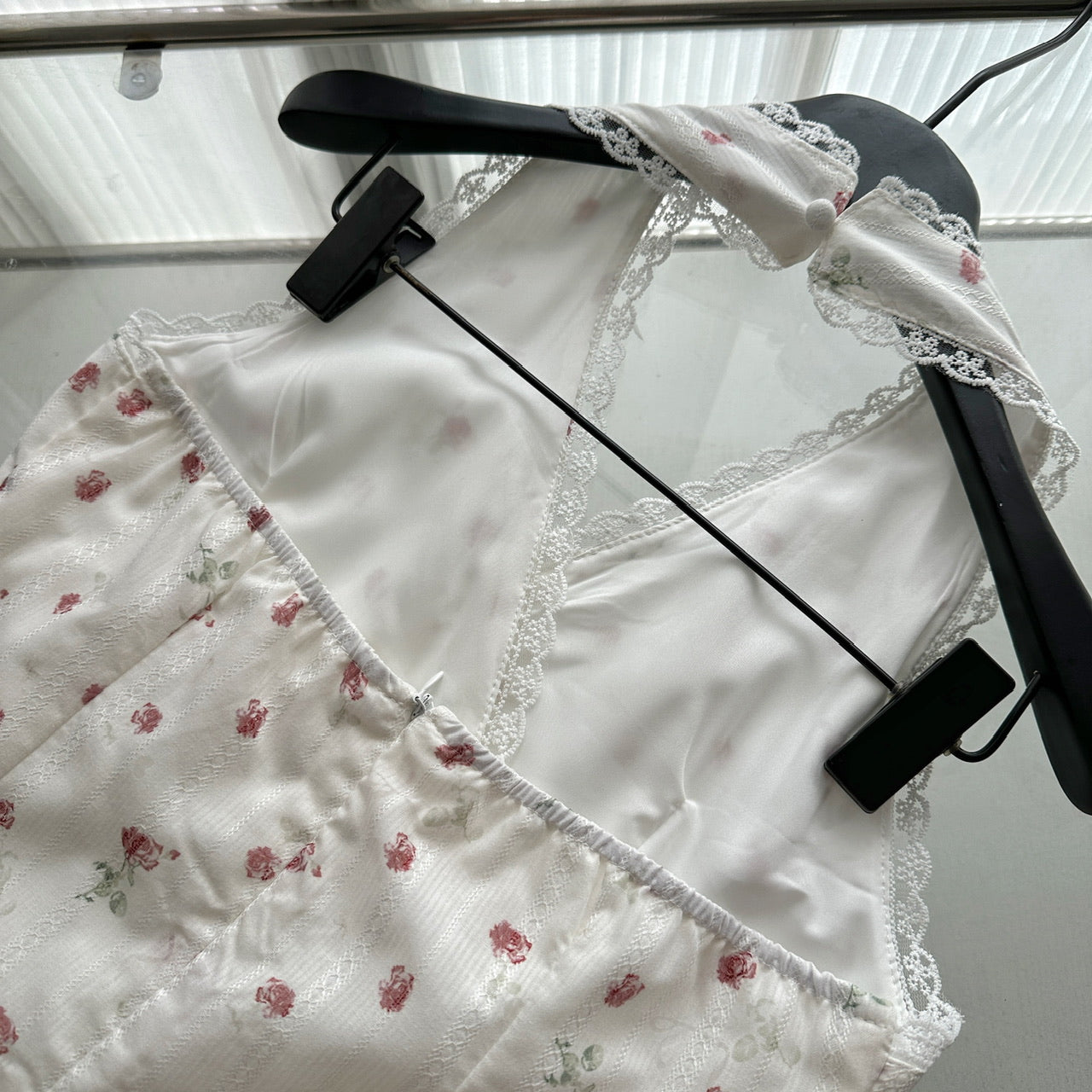 Sexy A Line Halter Neckline Floral Short Summer Dress Holiday Party Outfits For Women DP0121