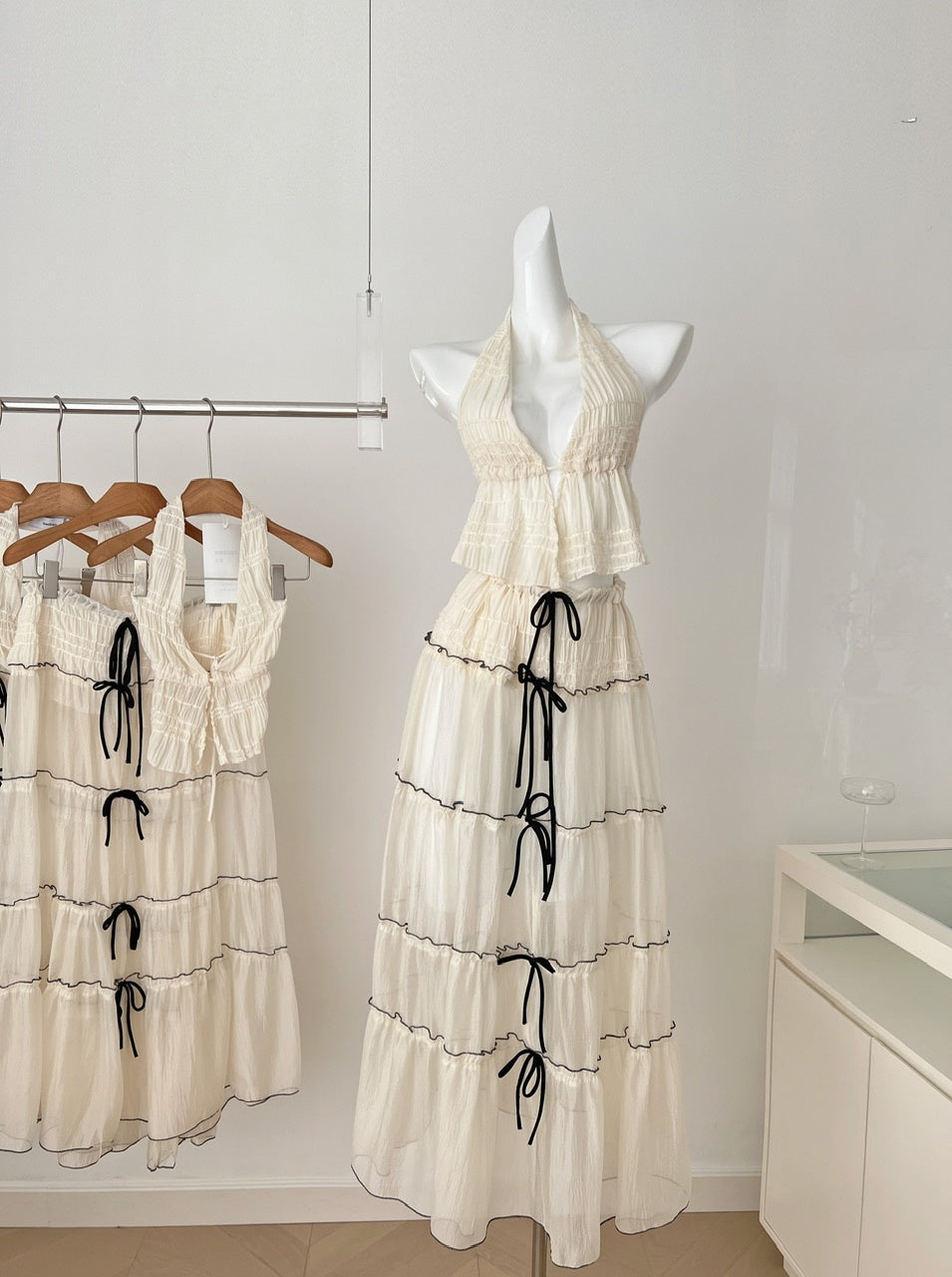 Sexy A line Halter Neckline 2 Pieces Summer Dress Holiday Dresses Party Outfits For Women DP0111