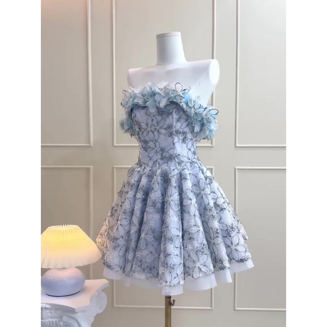 Simple A line Strapless Blue Lace Party Dresses Short Formal Homecoming Dresses Night Chic Elegant Short Dresses Cocktail Dress 18th Birthday Outfits Hoco Dresses DH2752