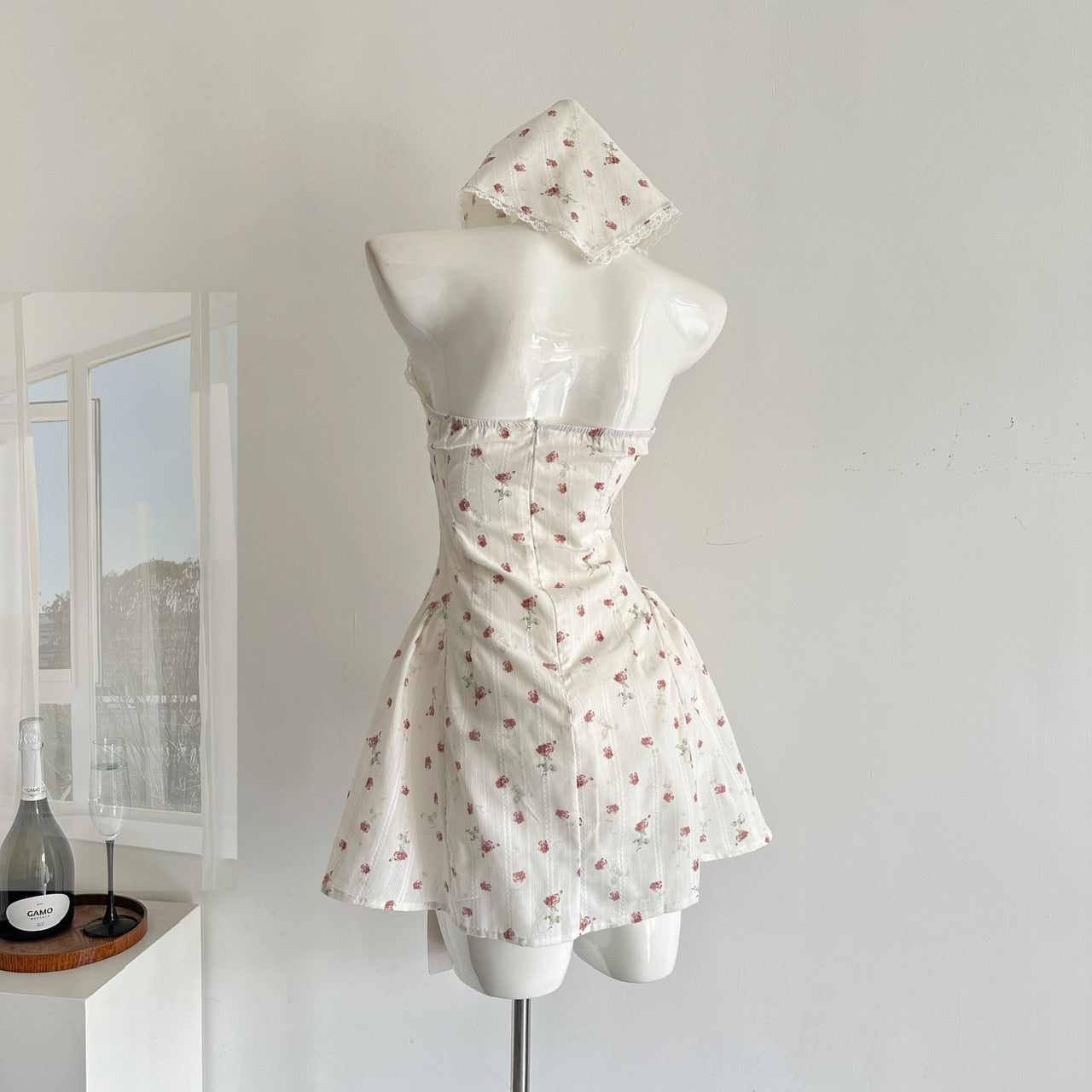 Sexy A Line Halter Neckline Floral Short Summer Dress Holiday Party Outfits For Women DP0121