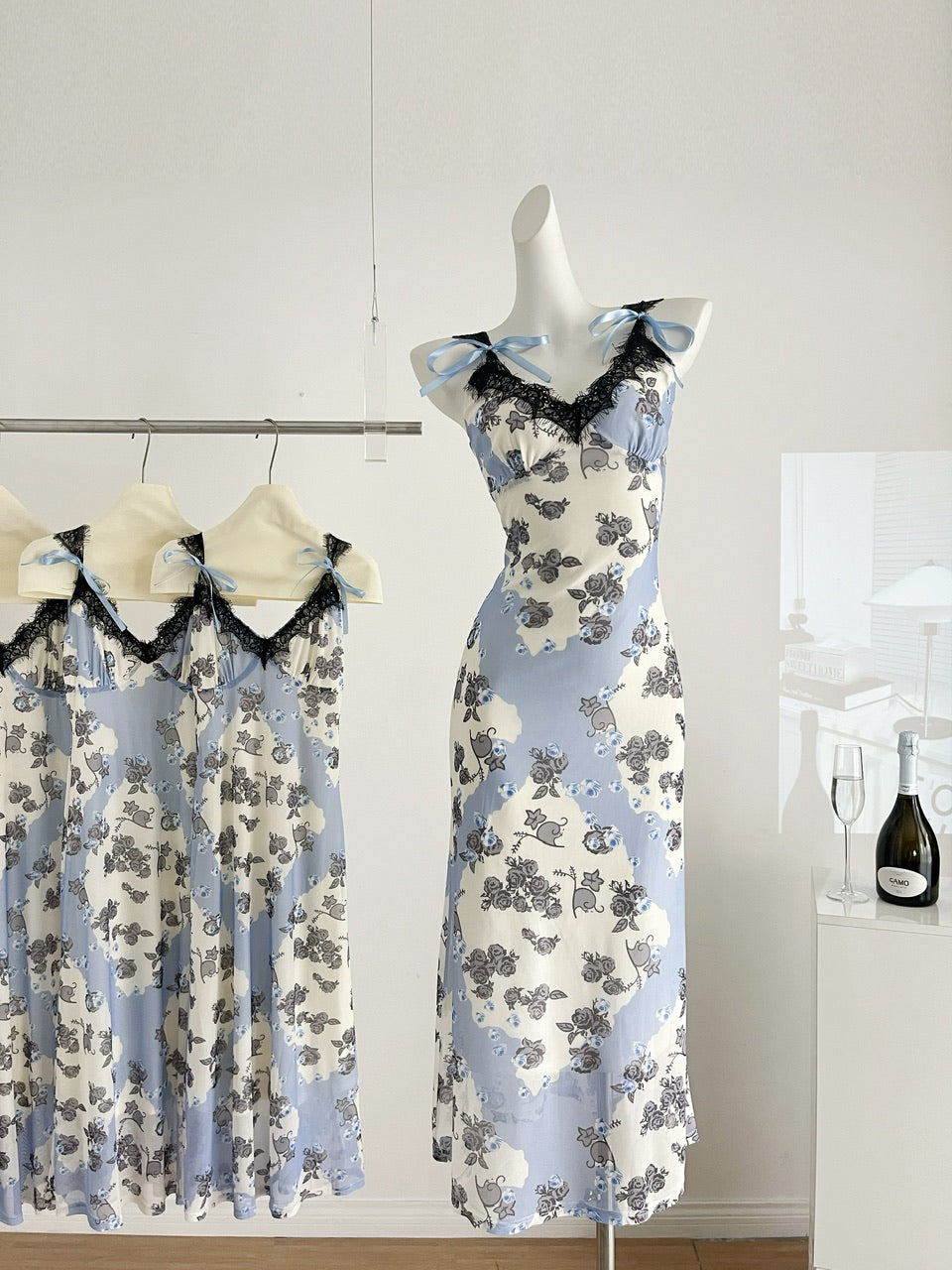 Sexy Sheath Straps Floral Blue Summer Dress Holiday Party Outfits For Women DP0112