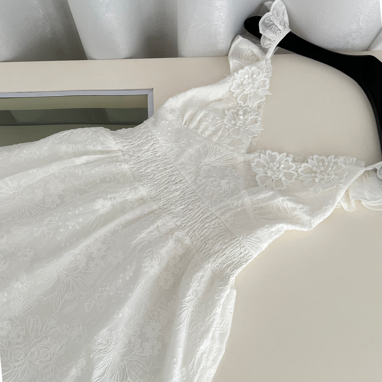 Sexy A Line Spaghetti Straps Floral White Lace Summer Dress Holiday Party Outfits For Women DP0105